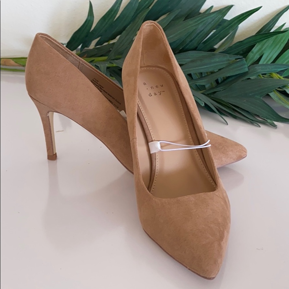 Women’s high heels